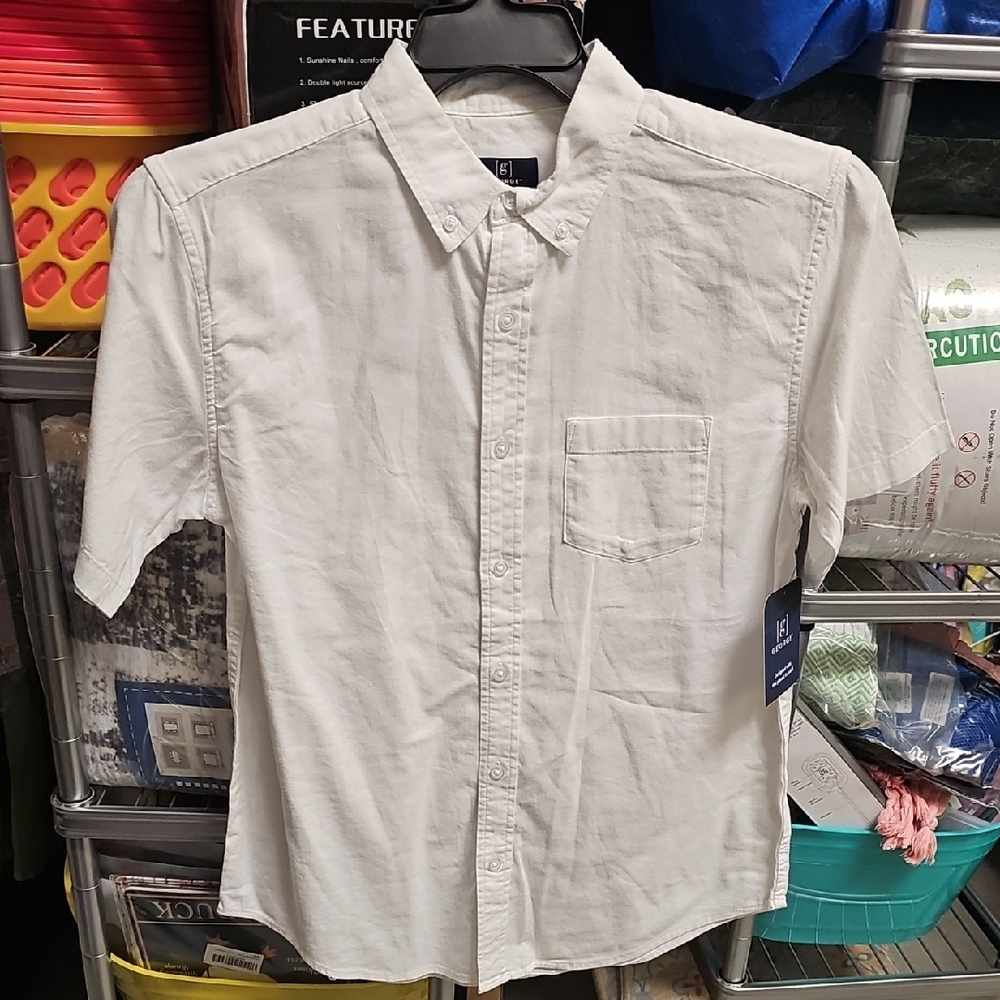Nwt 98% Cotton 2% SpandexMens Cotton Button Up Short Sleeve